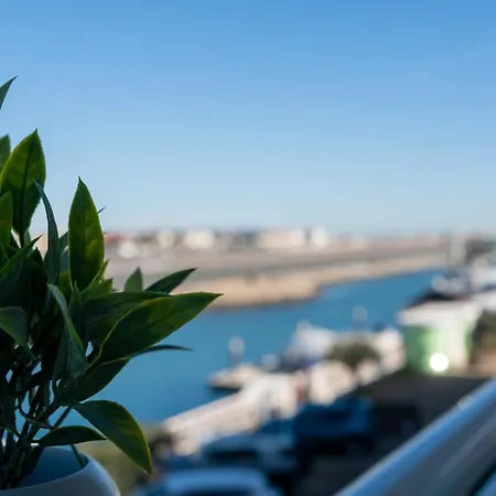 Apartment Marina Club Luxury-hosted By Sweetstay *