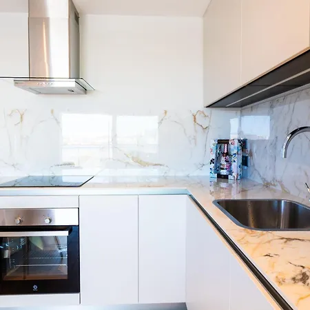 Apartment Marina Club Luxury-hosted By Sweetstay