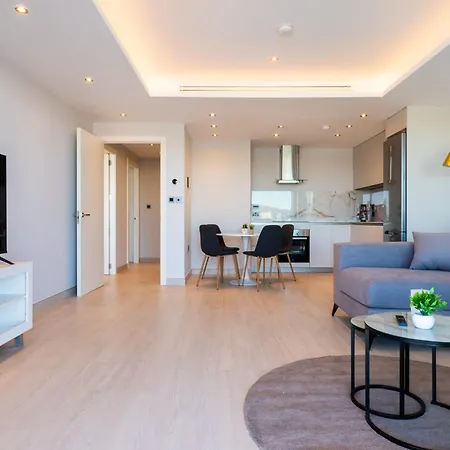 Apartment Marina Club Luxury-hosted By Sweetstay Gibraltar